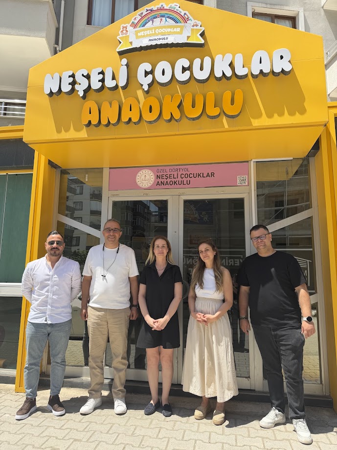 Orontes Techlab Neşeli Çocuklar Anaokulu Arasında Protokol İmzalandı.